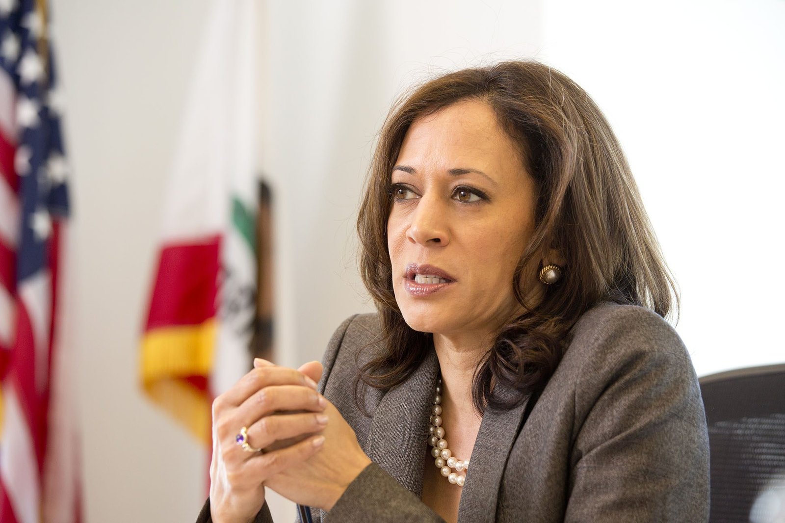 Kamala Harris HD Photos